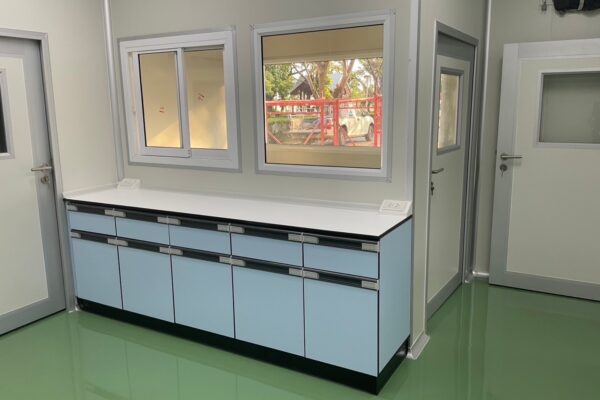 S__76013634_0 S__76013634_0